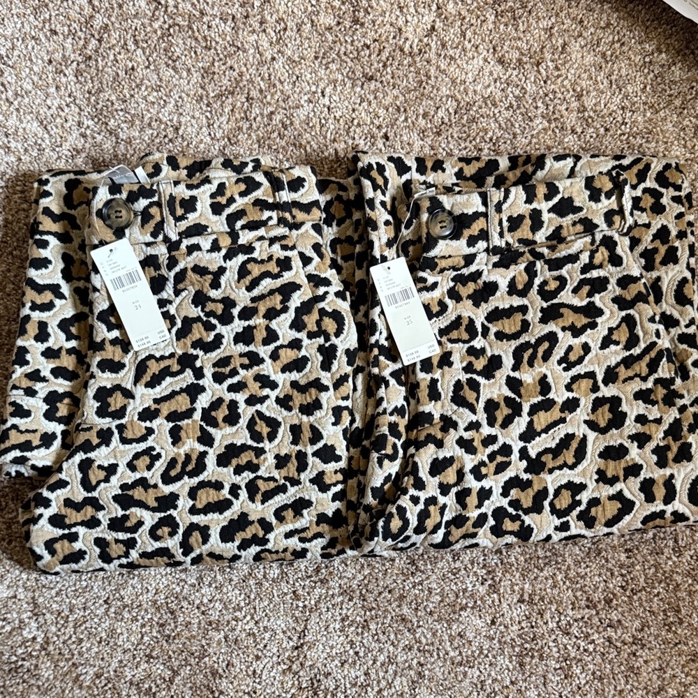 The Ettie High-Rise Crop Leopard Print Wide-Leg Pants by Maeve: Knit Edition - Picture 4 of 6